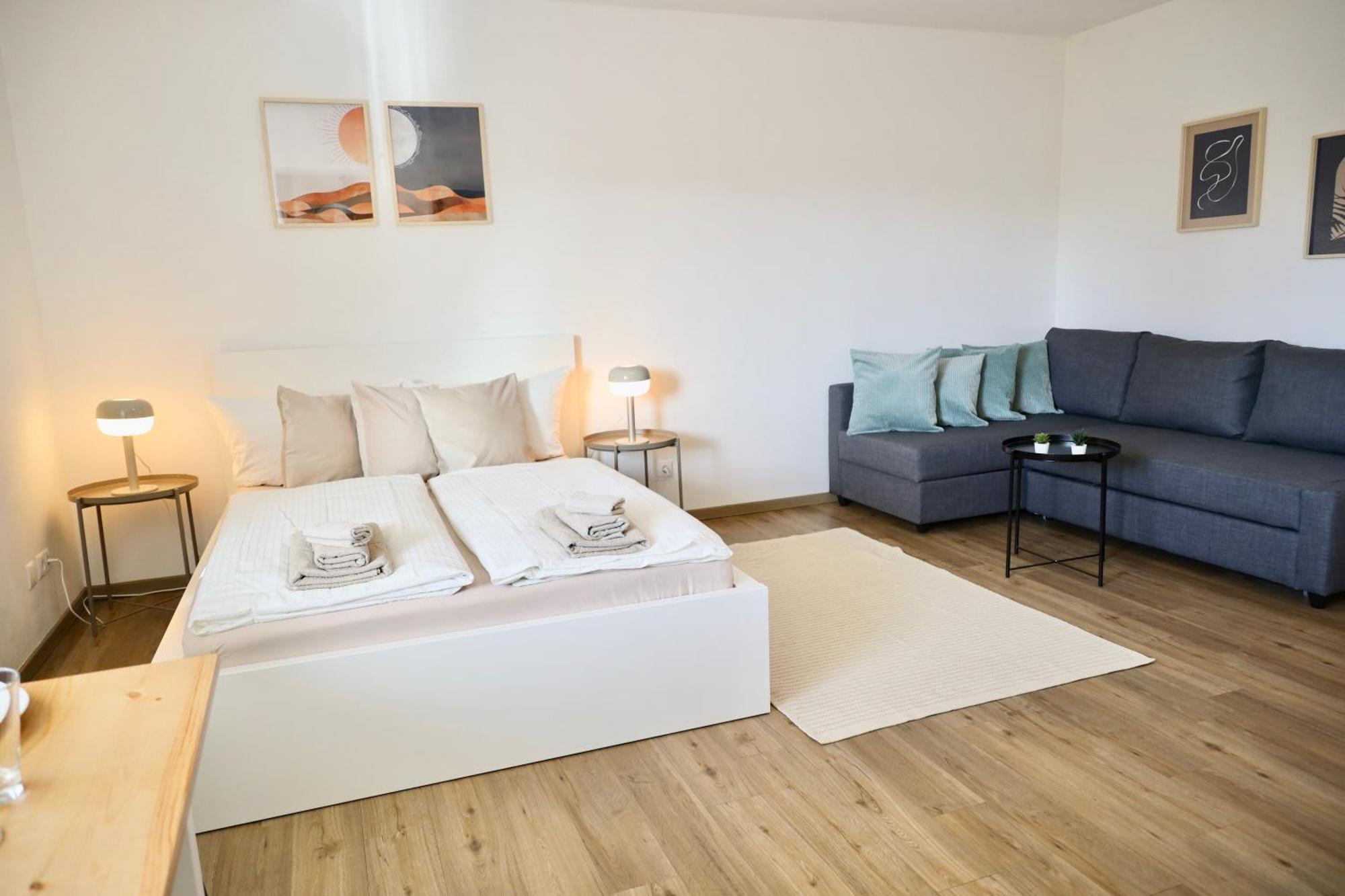 Stylisches Studio Mit Privatem Stellplatz Wenige Minuten Von Der Innenstadt & Mosel 科布倫茨 外观 照片